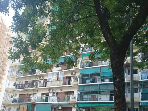 Departamento en Alquiler en Primera Junta, $ 400.000