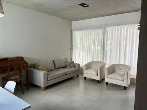 Moldes 3500, Piso 2
