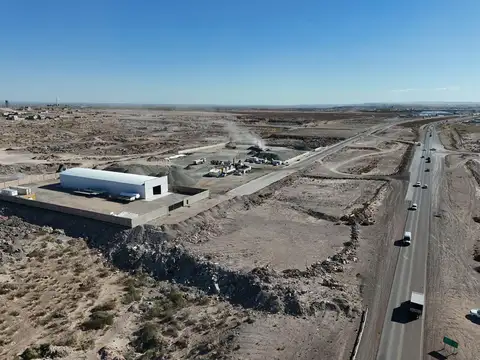 Galpon En Alquiler Frente a Ruta