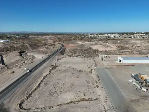 Galpon en Alquiler en Neuquen, USD 10.000