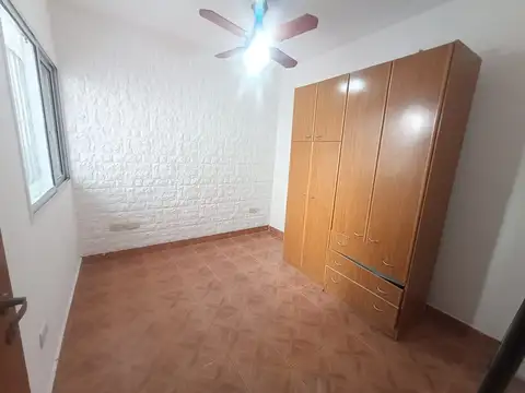 Depto Tipo Casa en Alquiler de 2 dormitorios