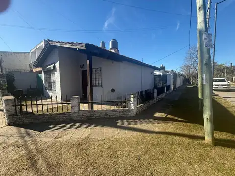 CASA EN ALQUILER EN BELLA VISTA