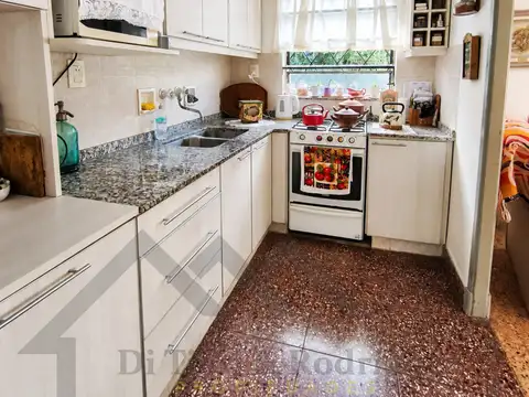 Depto Tipo Casa 4 ambientes con 1 baño
