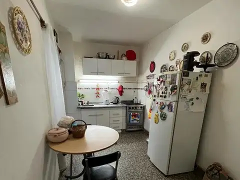 DEPARTAMENTO  4 AMBIENTES