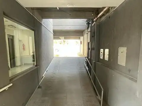 Cochera en Venta Fija