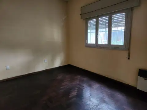 Casa en Venta en Sarmiento, USD 82.000