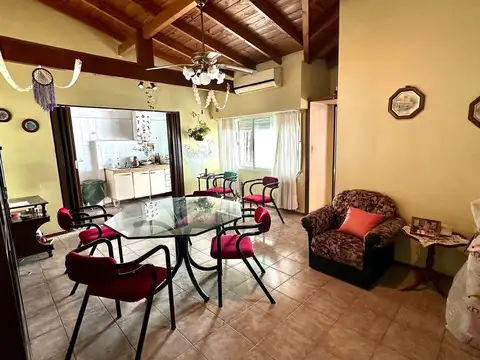 VENTA DPTO 2 AMB / PATIO / LUMINOSO 61 MTROS