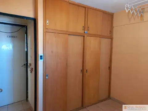 Departamento en venta de 3 dormitorios c/ cochera en Tiro Suizo