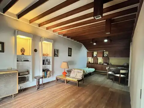 Casa - Venta - Argentina, Capital Federal - Robertson 1100