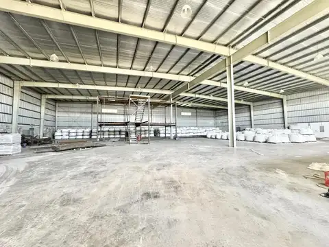 Depósito en alquiler - 2 Ambientes - Cañuelas