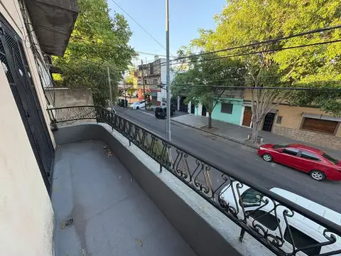 Depto Tipo Casa en Venta 51 años