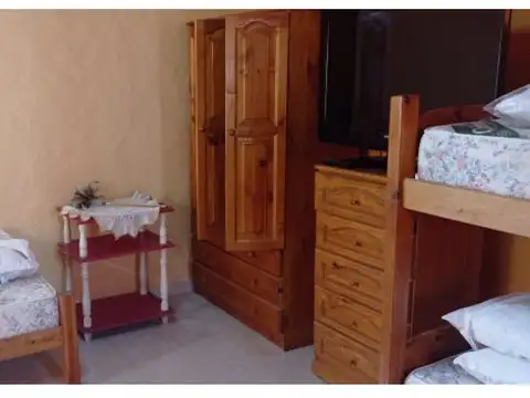 Casa 3 ambientes con 2 baños