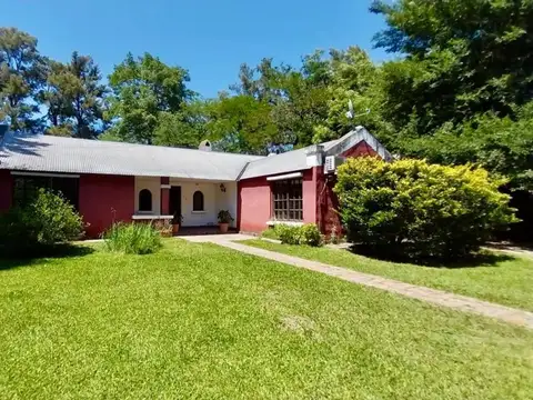 Apto Crédito Casa  5 amb jardín y piscina- Pilar 