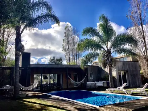 AV DEL MAR