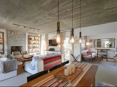 Casa - ALQUILER_TEMPORAL - Uruguay, PLAYA BRAVA PUNTA DEL ESTE