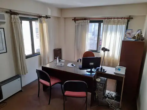 Oficina en Venta 41 años