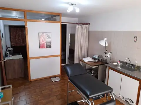 Hipolito Yrigoyen 100