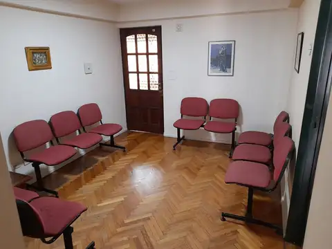 Oficina / Consultorio - Profesional o Vivienda -