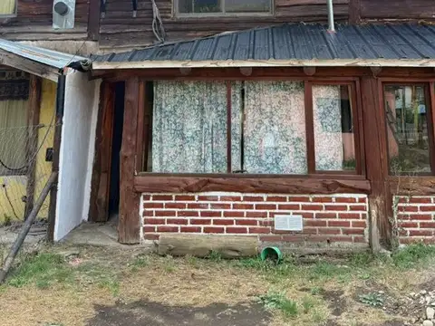 Casa sobre Ruta 16, Lago Puelo