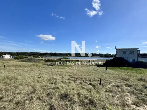 Terreno en venta en Santa Mónica – José Ignacio Superficie: 326 m²