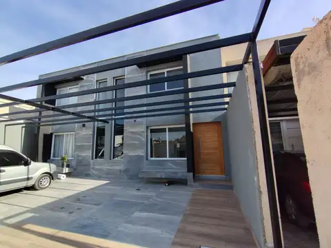 Depto Tipo Casa en Venta de 2 ambientes