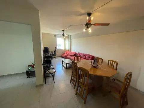 VENTA 4 ambientes Excelente La Paternal