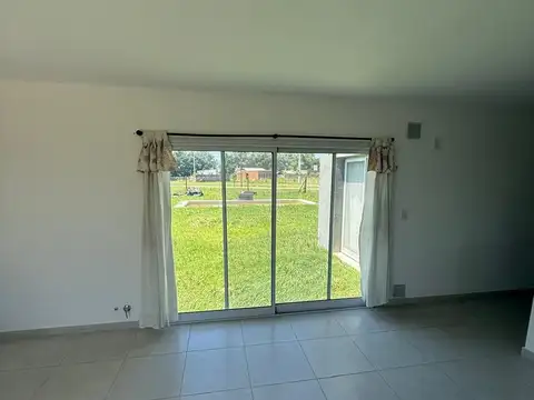 Casa en Venta en Pueblo Esther, USD 73.900