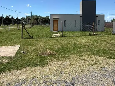 EL PLUMERILLO 3700