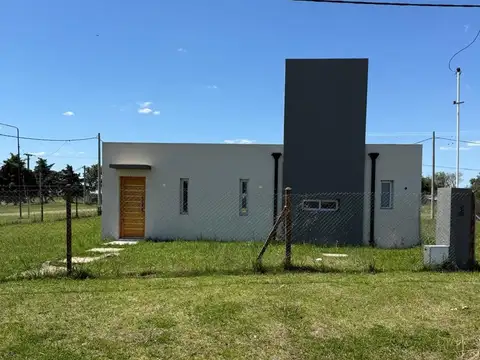 Casa en Venta en Pueblo Esther, Rosario