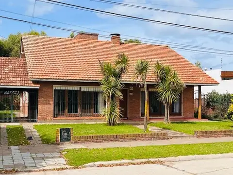 Excelente Chalet en venta en Miramar