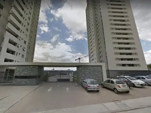 Cochera En Venta En Complejo Cardinales Alto Panorama