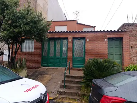 PH de 5 AMBIENTES, SIN EXPENSAS!