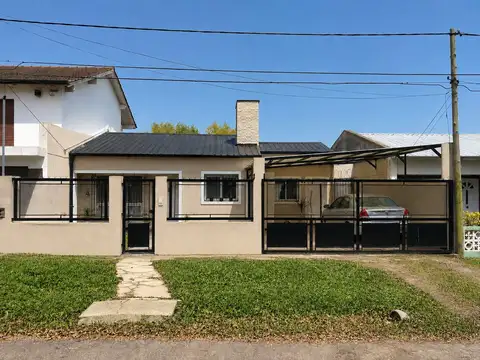 casa de 5 ambientes en venta en el ingreso a Jauregui - Lujan