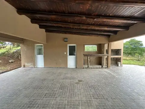 Casa en Venta con 1 cochera