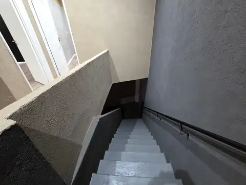 GALPÓN EN ALQUILER – MATADEROS | 300 M² CUBIERTOS + 100 M² DESCUBIERTOS
