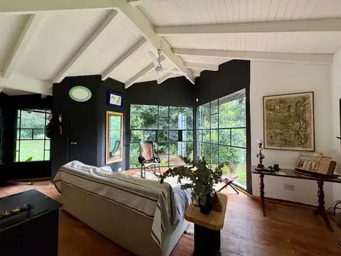 VENTA CASA EN VILLA BERNA CON 5000 MTS DE JARDIN 