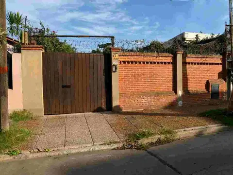 Casa en Venta en Bernal, USD 133.000