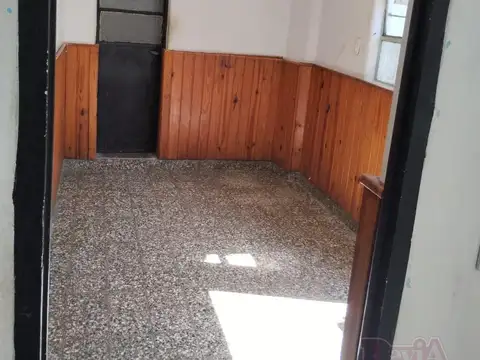 Depto Tipo Casa en Venta en Valentín Alsina, USD 39.900