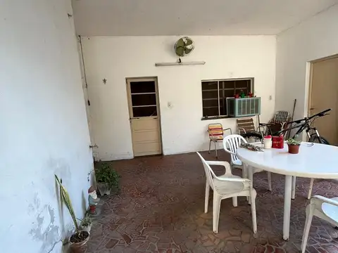 Local en Venta 60 años