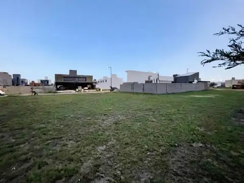 Terreno en Venta en Manantiales 2, USD 95.000