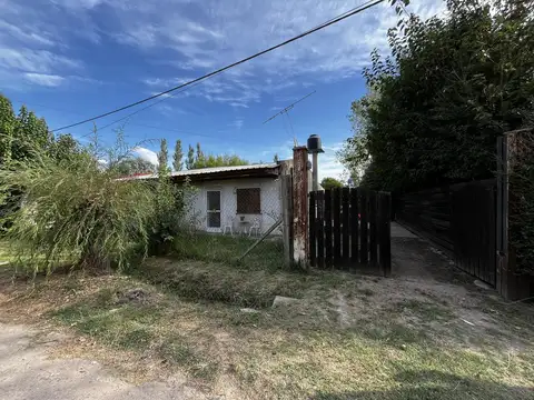 Casa en venta - 1 Dormitorio 1 Baño - Villa Parque Sicardi