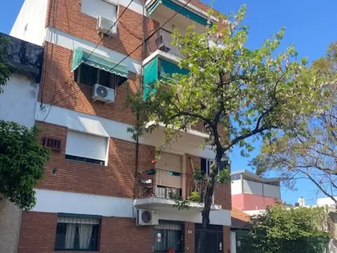 VENTA DEPARTAMENTO 2 AMBIENTES CON BALCON SAAVEDRA