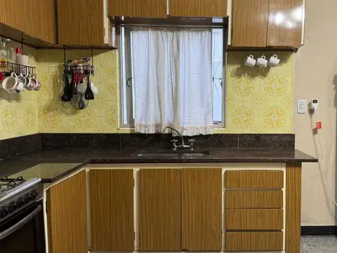 Depto Tipo Casa en Venta en Remedios De Escalada, USD 59.000