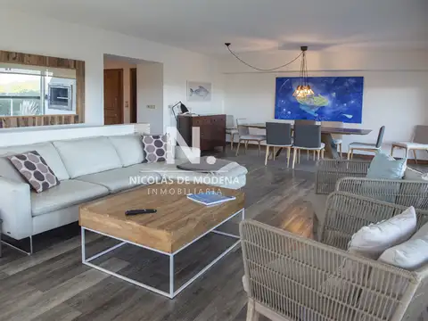 Departamento 5 ambientes con 5 baños