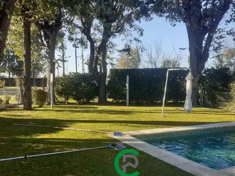 Casa en Venta en Country Club Banco Provincia, USD 450.000