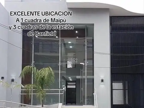 Departamento 2 ambientes  con COCHERA y BAULERA en venta BANFIELD
