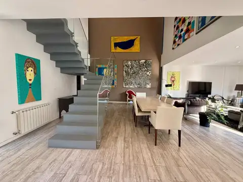 Casa 4 ambientes con 3 baños