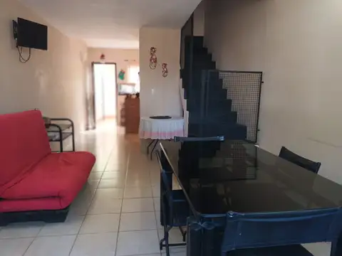 COSTA AZUL. DUPLEX 3 AMB. FRENTE CON COCHERA IDEAL RENTA TEMPORARIA    RETASADO 