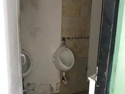 DOS LOCALES EN VENTA,, MANZANARES,PILAR, ESCUCHA OFERTAS