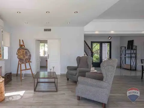 Casa Al Río con Muelle Privado en Barrio San Marco